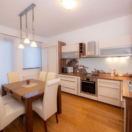 Apartmaji Anze 크라니스카고라 외부 사진