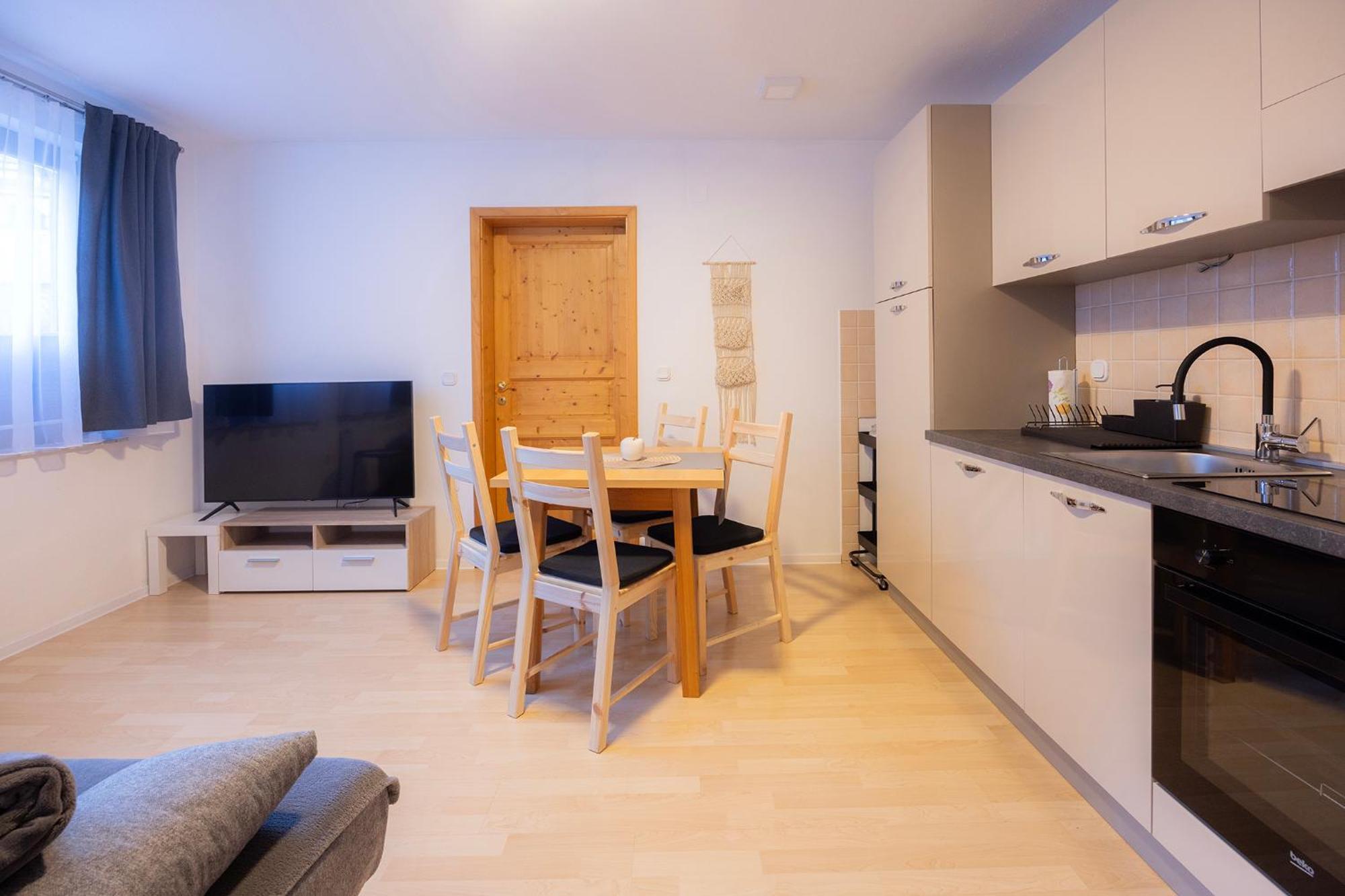 Apartmaji Anze 크라니스카고라 외부 사진