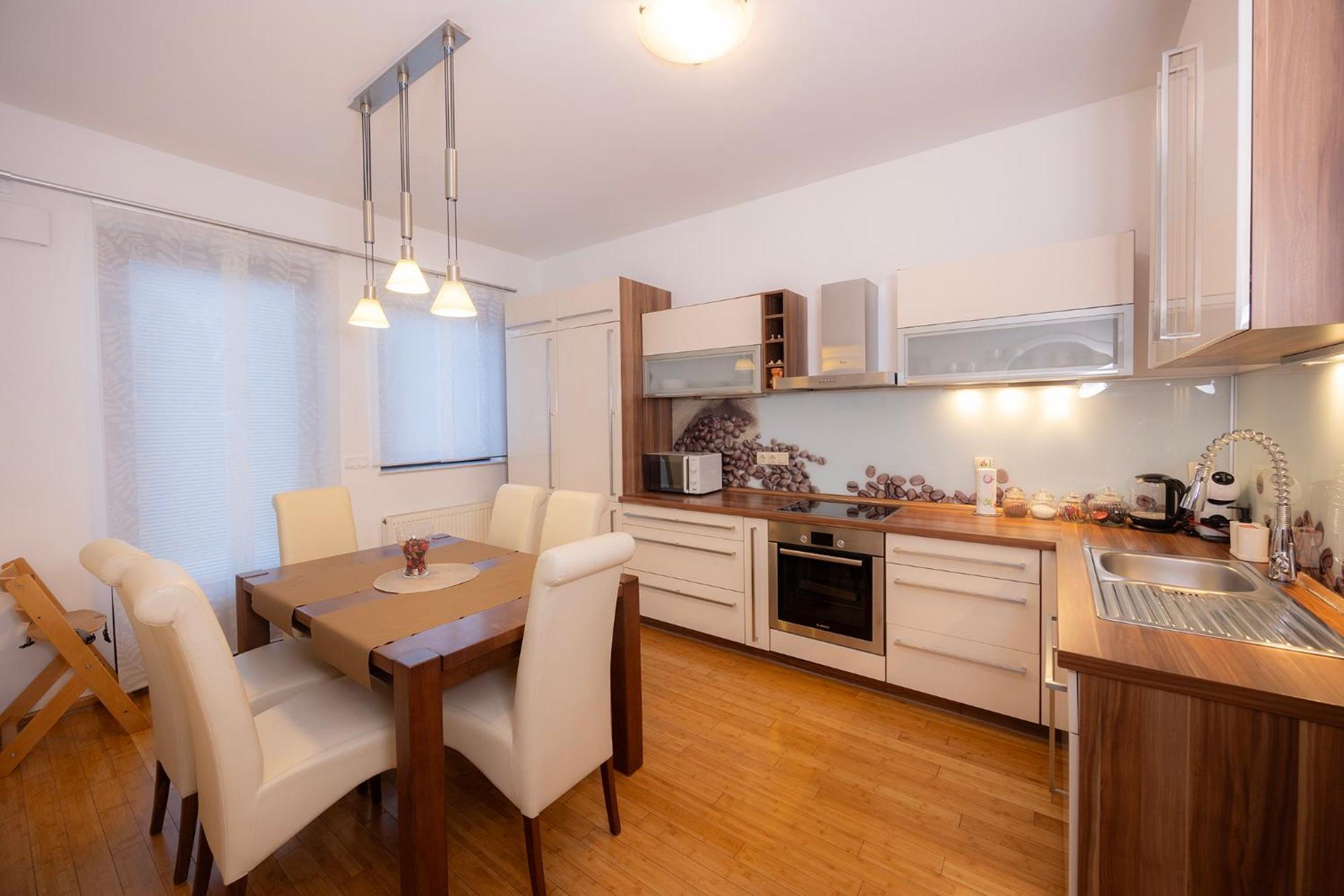 Apartmaji Anze 크라니스카고라 외부 사진